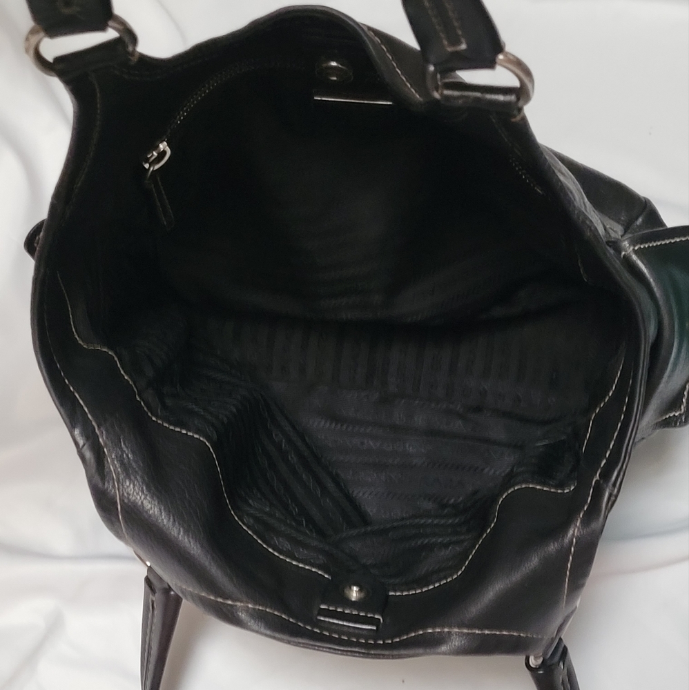 PRADA Vitello Daino Black Leather Shoulder Bag - Picture 9 of 12